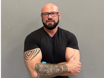 Damian Ciećwierz